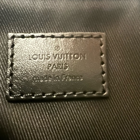 *Rare* Mens Louis Vuitton Christopher Bumbag (out of stock store wide) - Picture 7 of 7